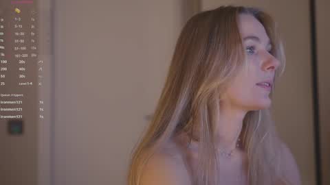 Snapshot of cute_pie_an chatting on March 2025 11:42:02 PM AN online show from March 2025 11:42:02 PM