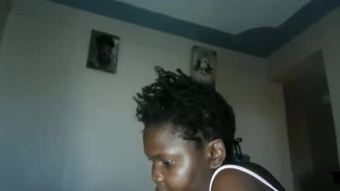 cute_roxie online show from November 2025 02:29:02 PM