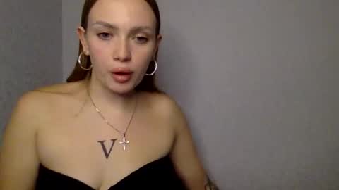 Snapshot of cute_shy06 chatting on December 2025 04:56:01 PM cute_shy06 online show from December 2025 04:56:01 PM