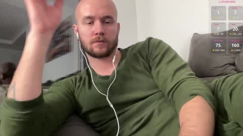 cute_skywalker online show from December 2024 04:26:02 AM