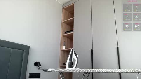 cute_skywalker online show from September 2025 11:15:01 AM