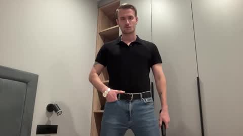 cute_skywalker online show from October 2025 04:13:02 PM