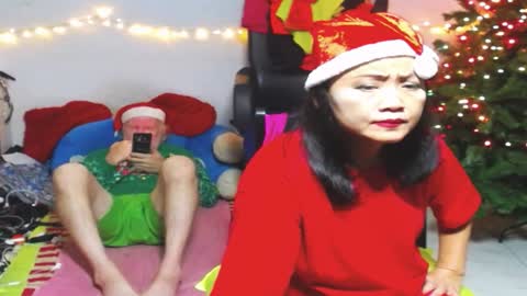 Snapshot of cuteandsexyone chatting on December 2024 06:29:01 PM CuteAndSexyOne  Na and Brian online show from December 2024 06:29:01 PM