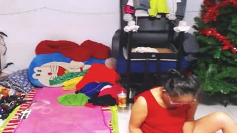 Snapshot of cuteandsexyone chatting on January 2025 10:41:02 PM CuteAndSexyOne  Na and Brian online show from January 2025 10:41:02 PM