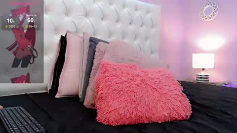 Snapshot of cutearii chatting on January 2025 11:23:01 PM CuteArii online show from January 2025 11:23:01 PM