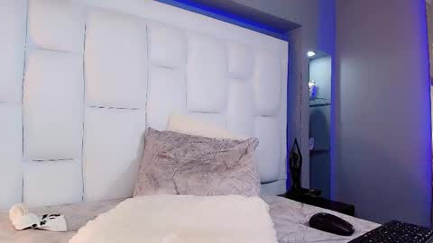 Snapshot of cutearii chatting on February 2025 11:32:02 PM CuteArii online show from February 2025 11:32:02 PM