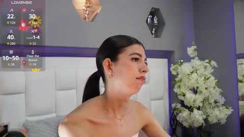 Snapshot of cutearii chatting on September 2025 08:19:01 PM CuteArii online show from September 2025 08:19:01 PM