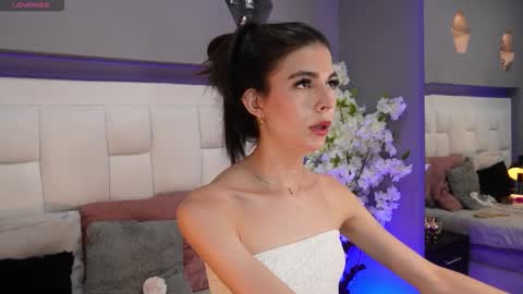 Snapshot of cutearii chatting on October 2025 08:07:02 PM CuteArii online show from October 2025 08:07:02 PM