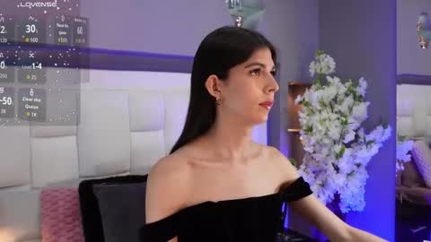 Snapshot of cutearii chatting on November 2025 08:54:01 PM CuteArii online show from November 2025 08:54:01 PM