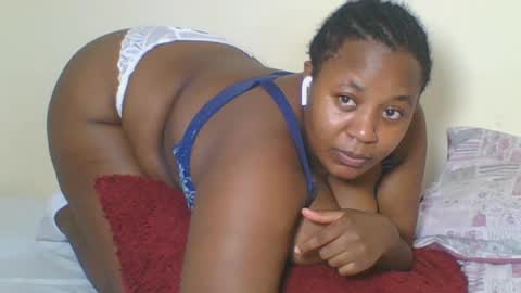 Snapshot of cuteaurel chatting on July 2026 08:19:02 PM AURELIA online show from July 2026 08:19:02 PM