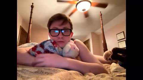 cuteboii29 online show from November 2025 04:45:02 AM