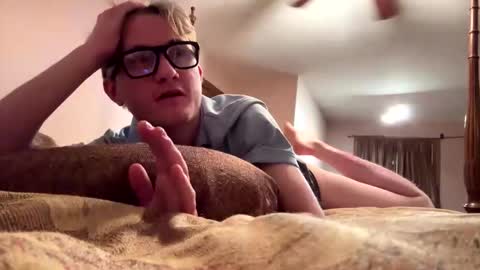 cuteboii29 online show from December 2025 05:38:02 AM