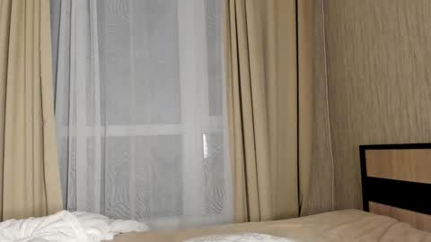 cutebuttslutty online show from January 2025 01:37:01 AM