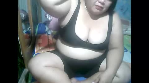 cutechubbyasian online show from April 2026 01:36:02 PM