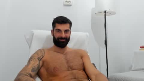 cuteeboy online show from October 2025 08:03:02 PM