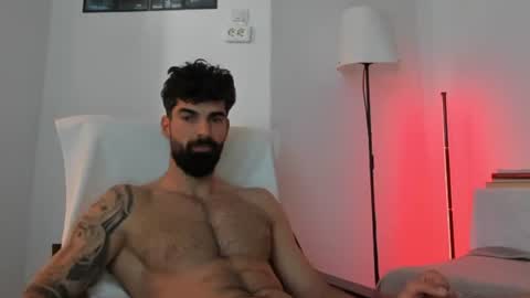 Snapshot of cuteeboy chatting on June 2026 05:49:02 AM cuteeboy online show from June 2026 05:49:02 AM