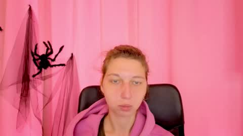 Elli online show from November 2025 11:10:02 AM