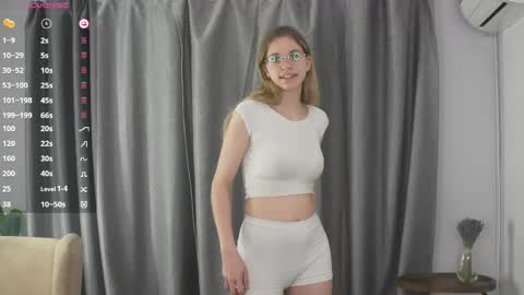 Melisa online show from April 2026 07:54:01 PM