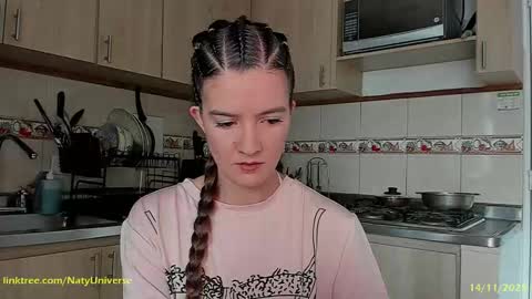 Nataly  online show from November 2025 04:17:02 PM