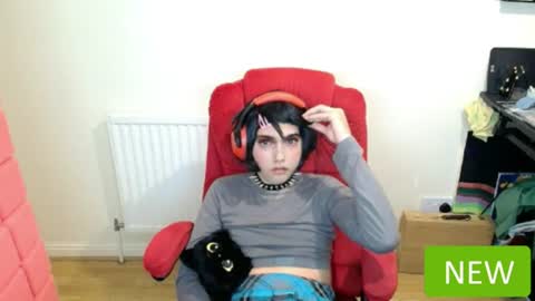cutest_princess online show from August 2026 10:45:01 PM