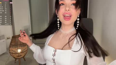 Anna and Nick online show from October 2025 07:58:01 PM