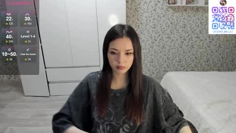 Snapshot of cutie_bellle chatting on October 2025 11:51:02 AM belle online show from October 2025 11:51:02 AM