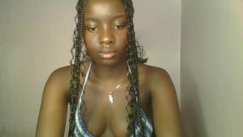 cutie_choco online show from October 2025 02:58:02 PM