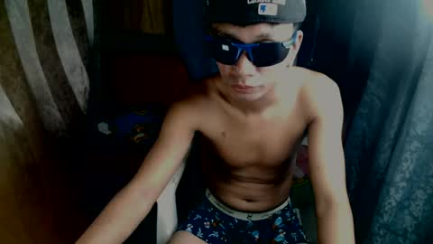 Snapshot of cutie_mico chatting on July 2026 07:06:01 AM cutie_mico online show from July 2026 07:06:01 AM