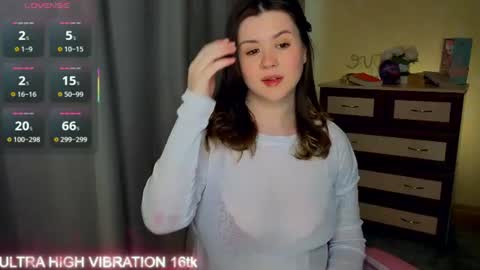 Snapshot of cutie_mili chatting on July 2026 09:07:02 AM mili online show from July 2026 09:07:02 AM