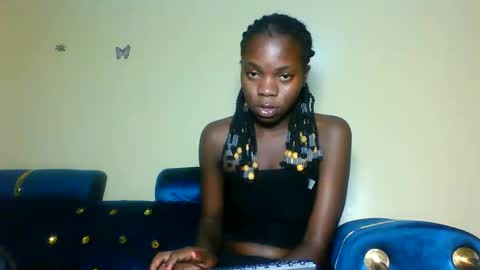 Snapshot of cutie_plush chatting on April 2026 08:06:01 PM cutieplush online show from April 2026 08:06:01 PM