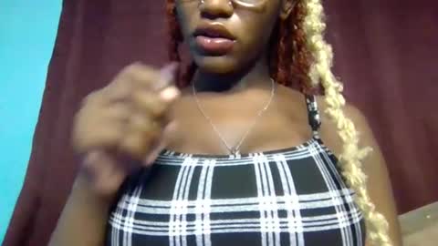 Snapshot of cutie_pumpkin_ chatting on May 2026 07:57:02 AM CUTIE online show from May 2026 07:57:02 AM