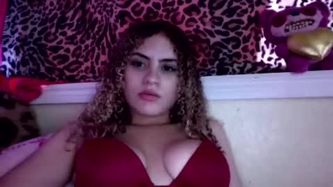 cutiekaylee online show from May 2026 02:28:01 AM