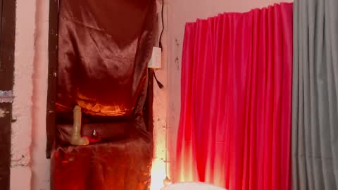 cutiepiejhon online show from January 2025 03:47:01 AM