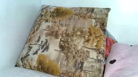 cuttey_slim online show from September 2025 12:16:01 PM