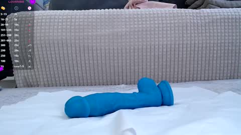 Snapshot of cuty_lucy chatting on September 2025 08:03:02 AM Lucy online show from September 2025 08:03:02 AM