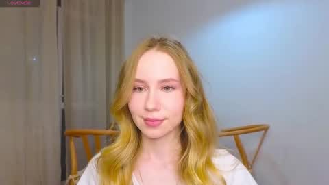 Snapshot of cuute_angell chatting on January 2025 04:48:02 PM Virginia See you on Sunday online show from January 2025 04:48:02 PM