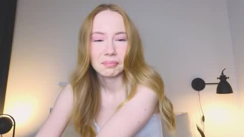 Snapshot of cuute_angell chatting on September 2025 05:14:01 PM Virginia See you on Sunday online show from September 2025 05:14:01 PM