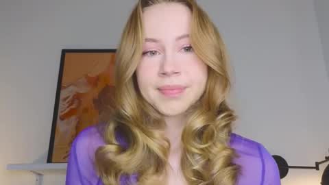 Snapshot of cuute_angell chatting on October 2025 05:13:02 PM Virginia See you on Sunday online show from October 2025 05:13:02 PM