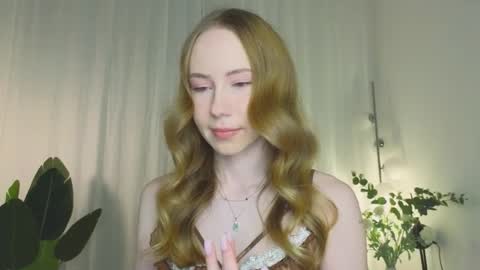 Snapshot of cuute_angell chatting on November 2025 05:17:01 PM Virginia See you on Sunday online show from November 2025 05:17:01 PM