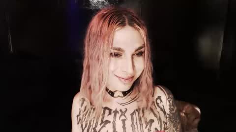 Nikki online show from November 2025 12:21:02 AM