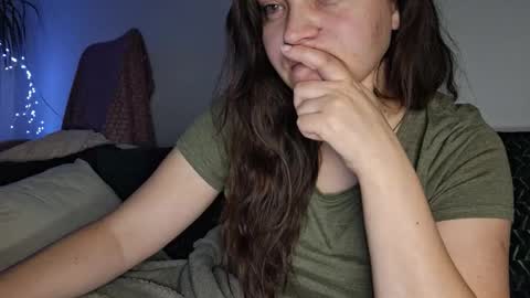 Cyndee Winter online show from October 2025 08:09:02 PM