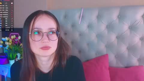 cynthiaward online show from April 2026 07:14:01 AM