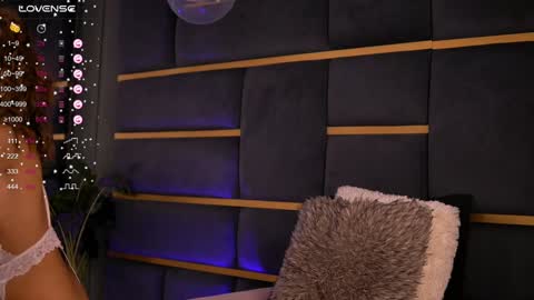 Ivy online show from January 2025 04:19:02 AM