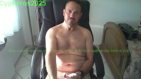 Chris online show from October 2025 03:20:02 PM