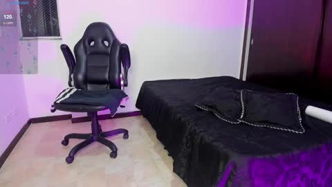 Mauricio online show from March 2025 11:35:02 PM