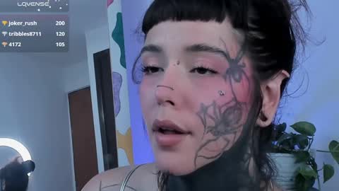 Snapshot of daarlene chatting on March 2025 04:33:02 PM Darlene online show from March 2025 04:33:02 PM