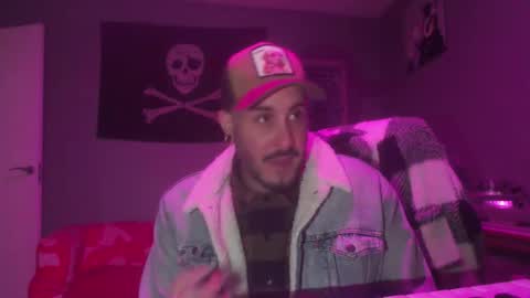 Snapshot of dabirdfree chatting on November 2025 07:14:01 PM Destroyer online show from November 2025 07:14:01 PM