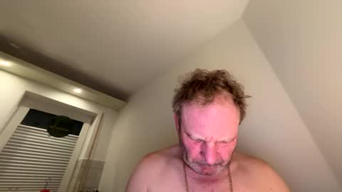 Snapshot of dachdecker7269 chatting on February 2026 05:38:01 AM dachdecker7269 online show from February 2026 05:38:01 AM