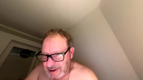 Snapshot of dachdecker7269 chatting on February 2026 05:23:01 AM dachdecker7269 online show from February 2026 05:23:01 AM