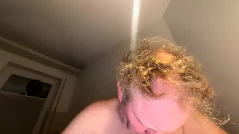 Snapshot of dachdecker7269 chatting on February 2026 05:05:02 AM dachdecker7269 online show from February 2026 05:05:02 AM